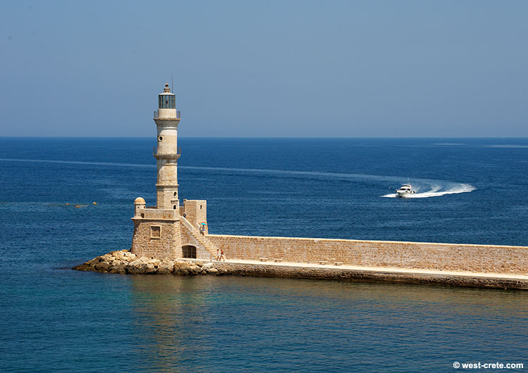 The lighthouse of Chania  - Click on the image to enlarge