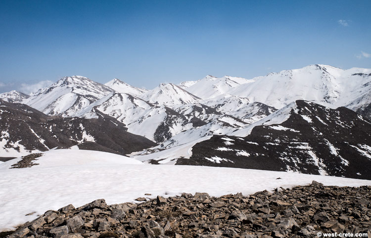 View of the White Mountains from the summit of Melindaou -  click on the image to enlarge