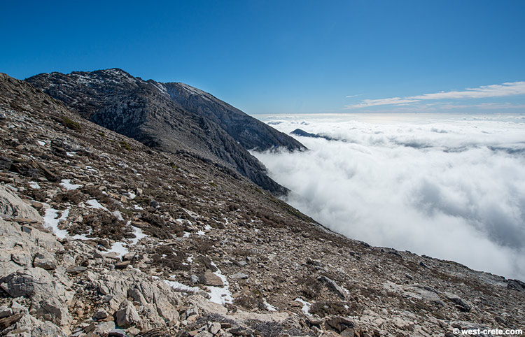 Walking above the clouds  -  click on the image to enlarge