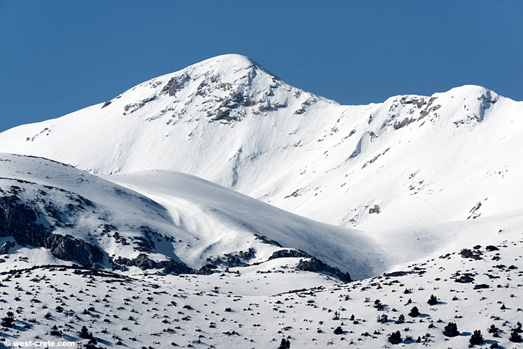 The summit of Spathi -  click on the image to enlarge