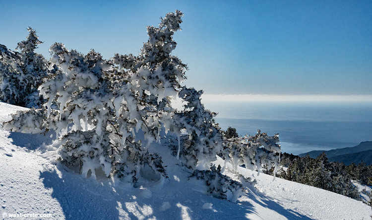Winter landscape above the Libyan Sea- click on the image to enlarge Winter landscape above the Libyan Sea - click on the image to enlarge