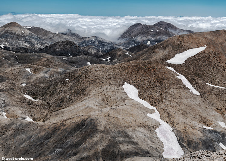 Clouds in the mountains - click on the image to enlarge Clouds in the mountains - click on the image to enlarge