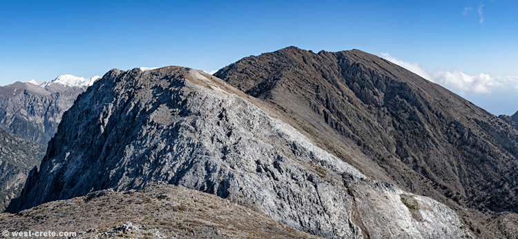 The summits of Gingilos and Volakias - click on the image to enlarge The summits of Gingilos and Volakias - click on the image to enlarge