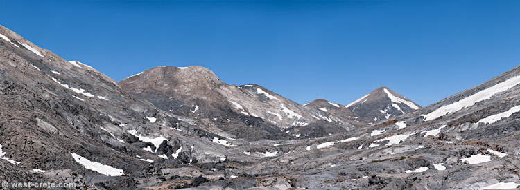 The valley of Ammoutsera - click on the image to enlarge The valley of Ammoutsera - click on the image to enlarge