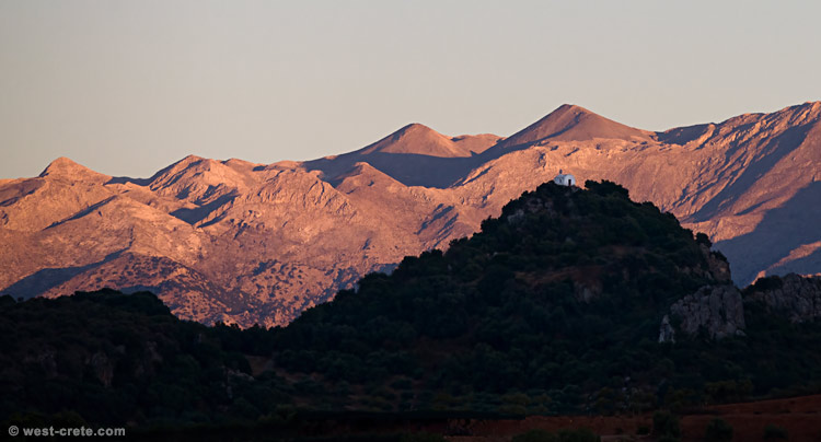 Sunset time - click on the image to enlarge Sunset time - click on the image to enlarge