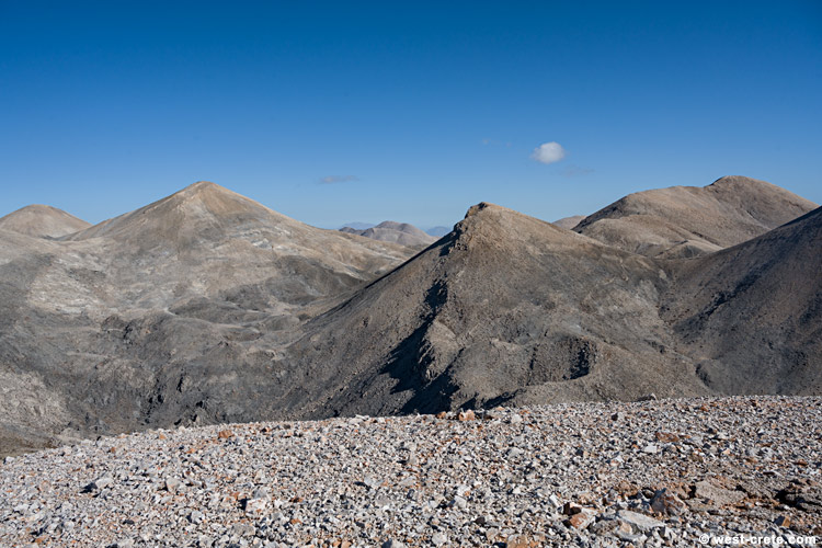 View east from the summit of Modaki - click on the image to enlarge View east from the summit of Modaki
- click on the image to enlarge