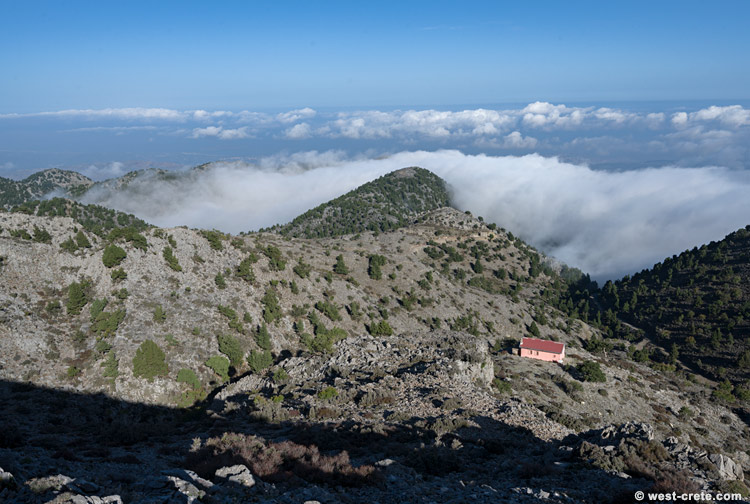 Above the Volikas mountain hut - click on the image to enlarge Above the Volikas mountain hut
- click on the image to enlarge