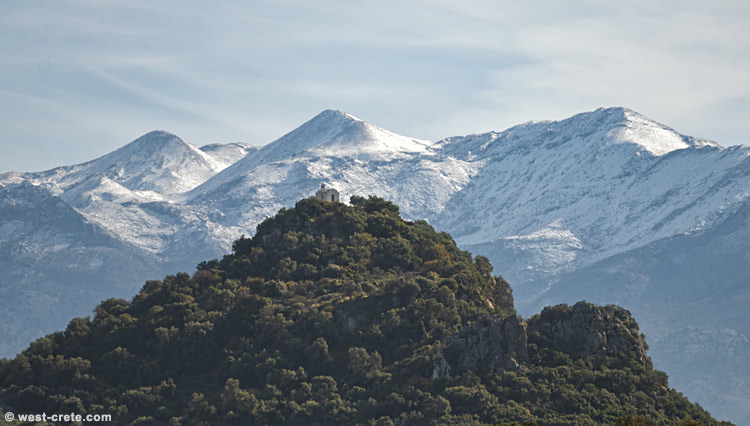 First snow - click on the image to enlarge First snow
- click on the image to enlarge