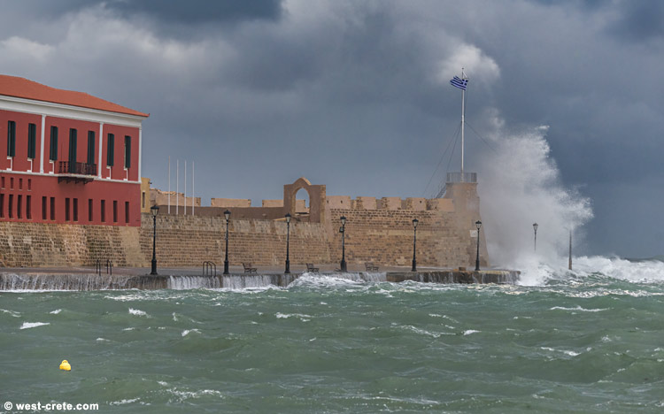 Stormy weather - click on the image to enlarge Stormy weather
- click on the image to enlarge