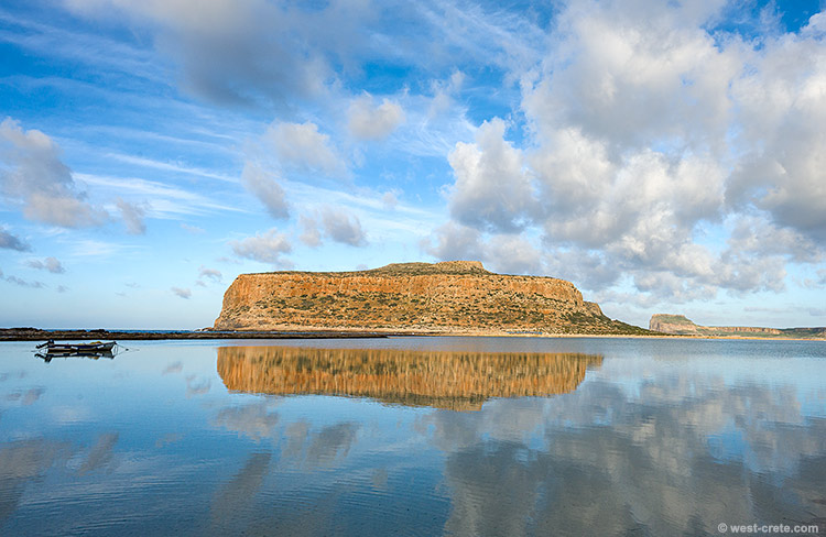 Balos Bay - click on the image to enlarge Balos Bay
- click on the image to enlarge