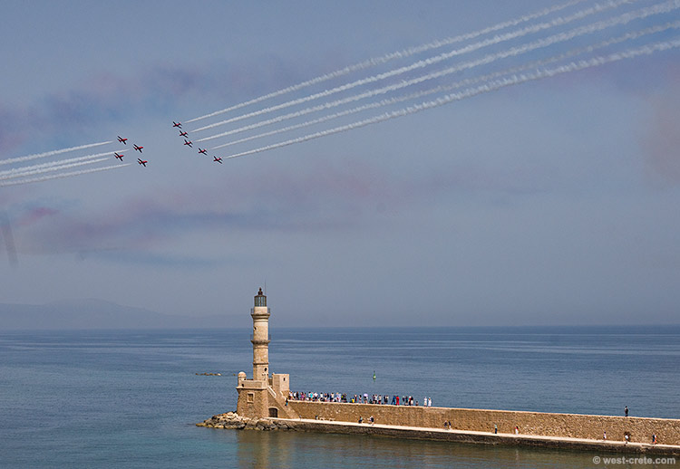Red Arrows above Chania harbour - click on the image to enlarge Red Arrows above Chania harbour
- click on the image to enlarge