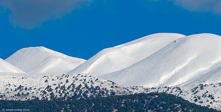Kakovoli, Doxi and Mavri - click on the image to enlarge Kakovoli, Doxi and Mavri
- click on the image to enlarge