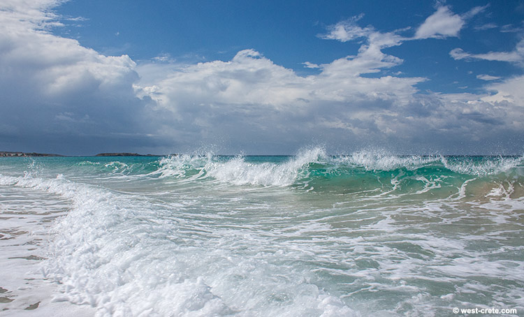 Waves in Falasarna - click on the image to enlarge Waves in Falasarna - click on the image to enlarge