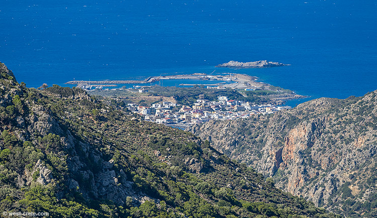 High above Paleochora click on the image to enlarge High above Paleochora - click on the image to enlarge