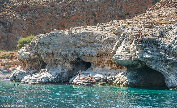 Cliffs by Marmara beach - click on the image to enlarge Cliffs by Marmara beach - click on the image to enlarge