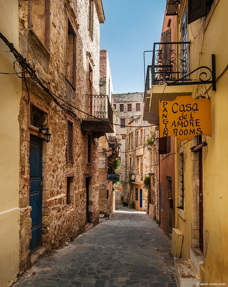Chania Old Town - click on the image to enlarge Chania Old Town - click on the image to enlarge